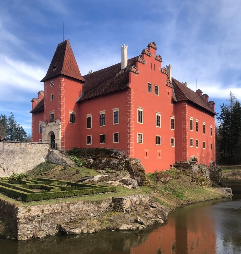 Zámek Červená Lhota 